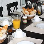 La Rose Des Vents Frühstückspension