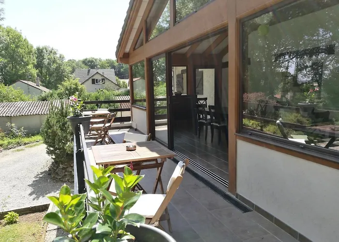 La Rose Des Vents Bed & Breakfast 3*